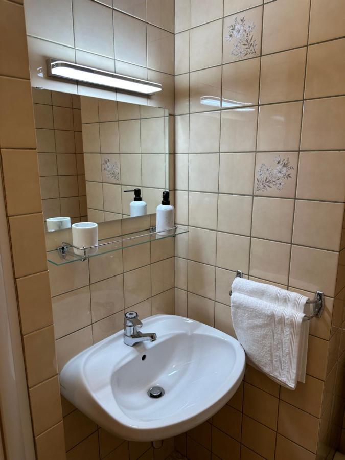 Bed and Breakfast Au Wachtfels Obersteinbach Exterior foto